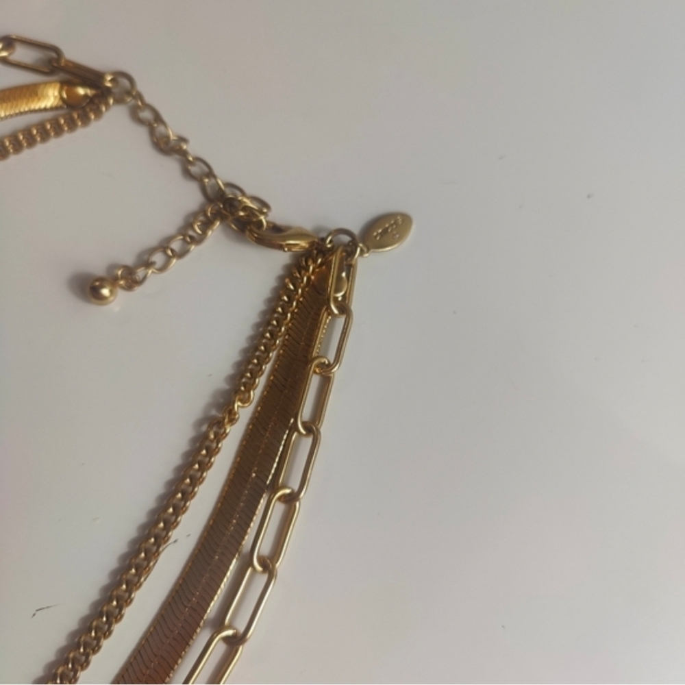 Chico's Gold Tone Layered Necklace Herringbone Chain Paperclip Link - Picture 6 of 7